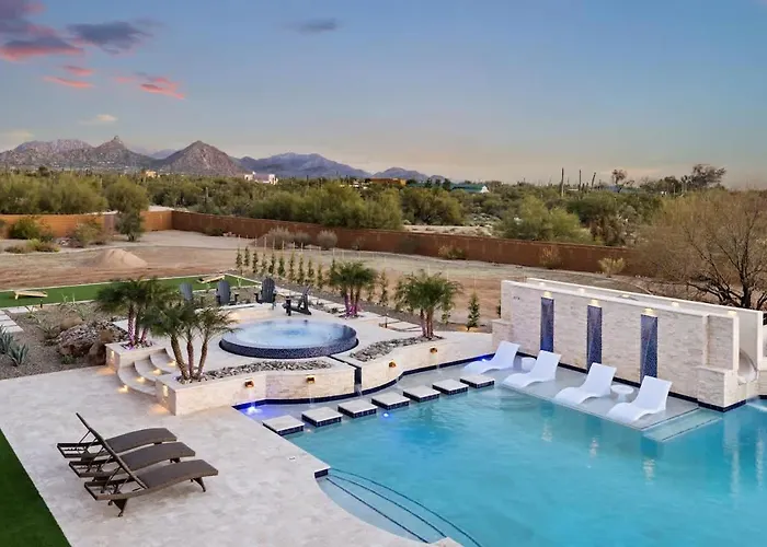 Hozho West Estate Holiday home